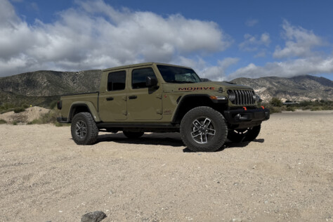 2025-jeep-gladiator-mojave-drive-review-2025-06-25_15-46-45_298555
