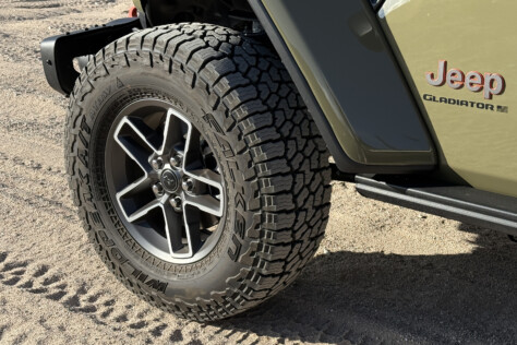 2025-jeep-gladiator-mojave-drive-review-2025-06-25_15-48-09_622397