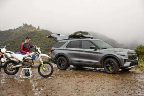 2026-ford-explorer-tremor-first-look-2025-06-23_15-20-51_932705