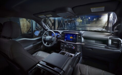 ford-embraces-street-performance-style-with-the-f-150-lobo-2025-06-13_10-07-11_810010