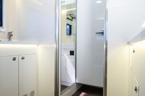 hunter-rmv-acela-sherpa-x-4x4-the-perfect-off-grid-platform-2025-06-20_11-32-17_164072