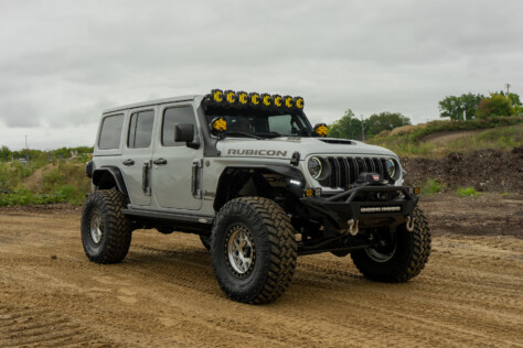 trail-ready-thunder-a-2024-jeep-wrangler-392-built-to-conquer-all-2025-06-16_14-27-04_337172