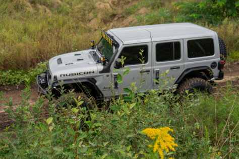 trail-ready-thunder-a-2024-jeep-wrangler-392-built-to-conquer-all-2025-06-16_14-36-33_510312