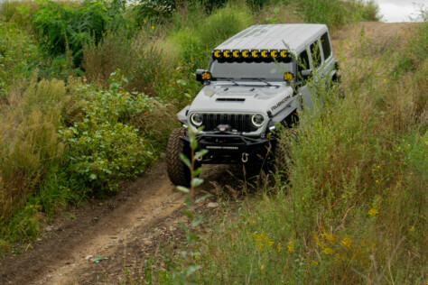 trail-ready-thunder-a-2024-jeep-wrangler-392-built-to-conquer-all-2025-06-16_14-36-57_784127